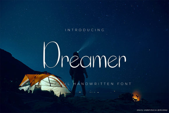 Dreamer: A Modern Script Font for Elegant Design